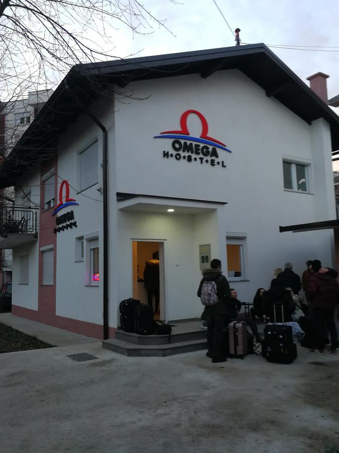 Hostel Omega Banja Luka Exterior foto